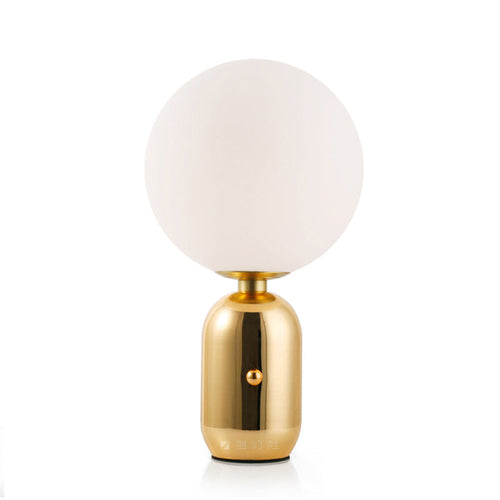 Elegant and minimal desk light